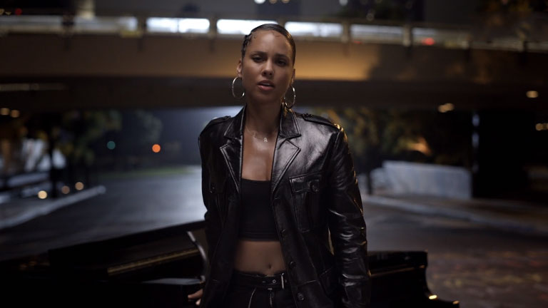Alicia Keys - Perfect Way To Die(Official Video)